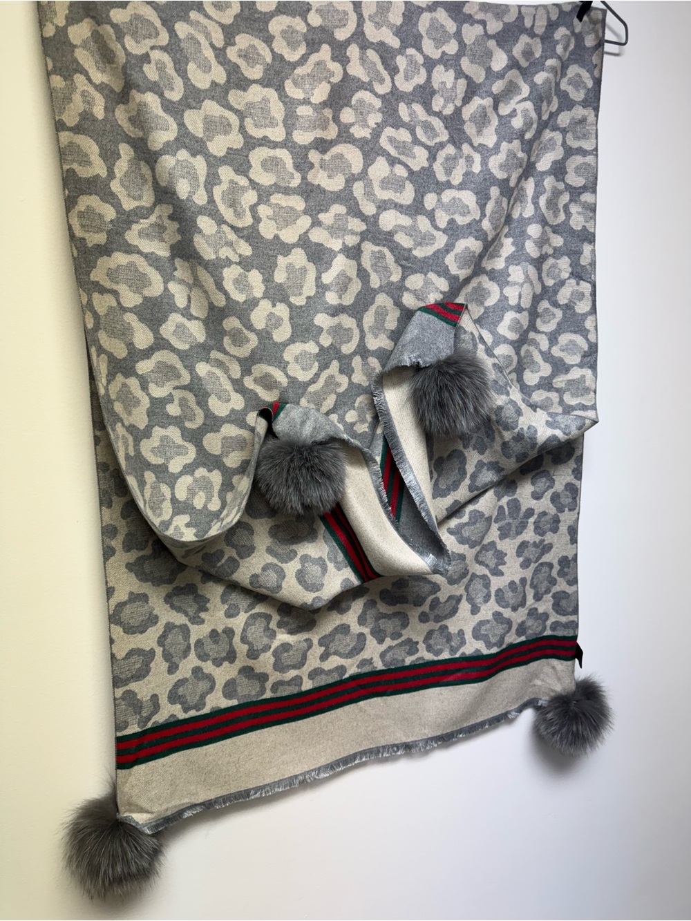 Gucci Gray & Cream Leopard Print Shawl with Red-Green Stripe and Gray Pom Poms - Picture 4 of 5